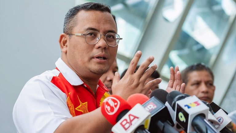 Pakatan Harapan Selangor menyatakan sokongan penuh terhadap Amirudin Shari untuk kekal sebagai Menteri Besar, demi memastikan pentadbiran Kerajaan Negeri Selangor terus stabil dan kukuh.