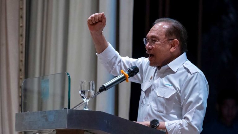 Anwar Ibrahim seru PKR Sarawak kukuhkan parti hingga akar umbi.