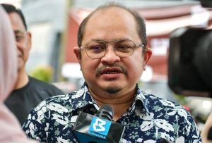 Pelantikan dua jawatan Kabinet adalah hak prerogatif Perdana Menteri.