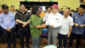 Hajiji: Pilihan raya negeri akan diadakan mengikut jadual atau lebih awal.