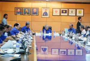 BN lantik Zambry semula sebagai Setiausaha Agung dan Johari Bendahari.