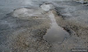Developer, quarry companies agree to repair road damage in Kuala Krai caused by overloaded lorries