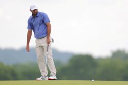 Scheffler dan McIlroy berkongsi kedudukan teratas Kejohanan Travelers.