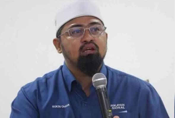 Pemuda Pas Selangor desak kerajaan tolak Nick Adams sebagai duta.