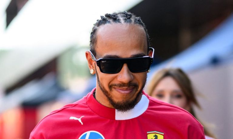 Hamilton gesa Ferrari fokus pembangunan untuk F1 2026.