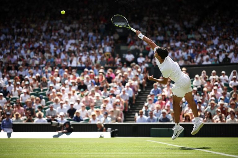 Alcaraz menang perlawanan marathon di Wimbledon, atasi Fognini.